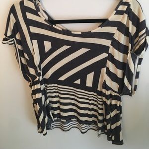 Cotton Black and Tan flowing crop top!
